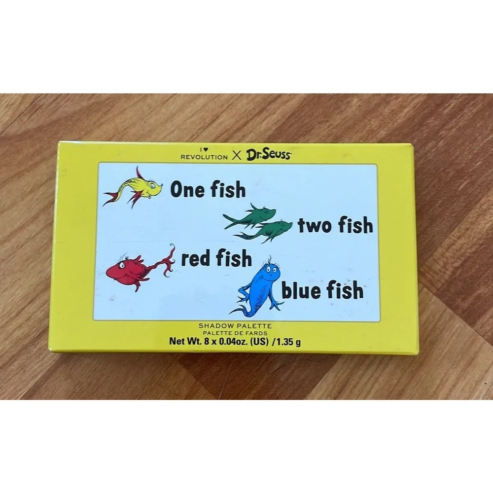I Heart Revolution x Dr. Seuss One Fish Two Fish Red Fish Blue Fish Shadow Palet